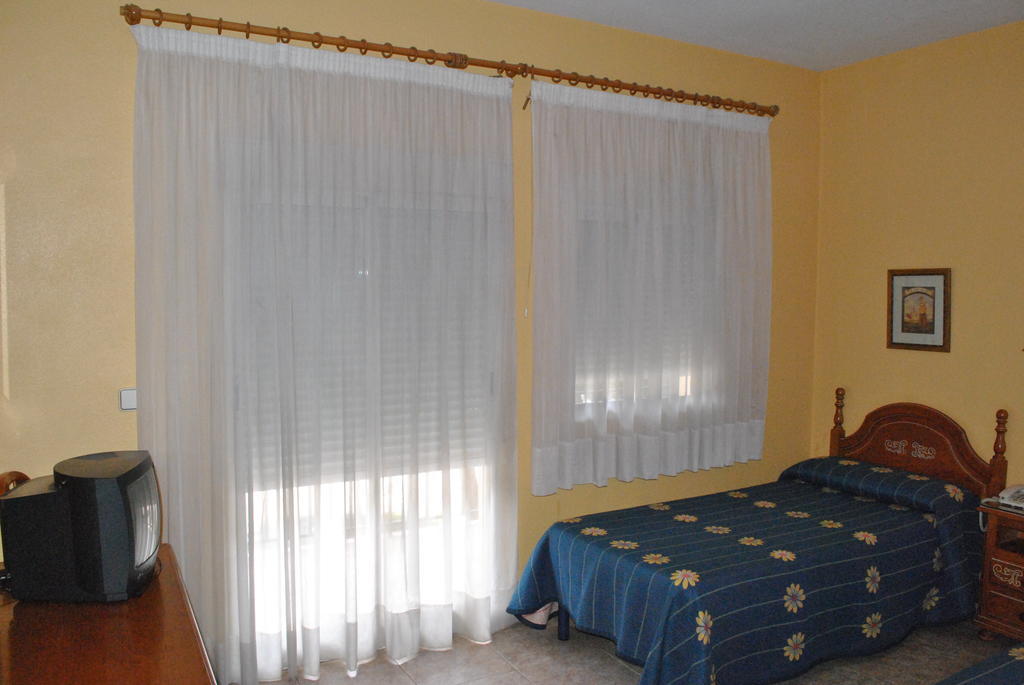 Hostal Rey Teodomiro Orihuela Kültér fotó