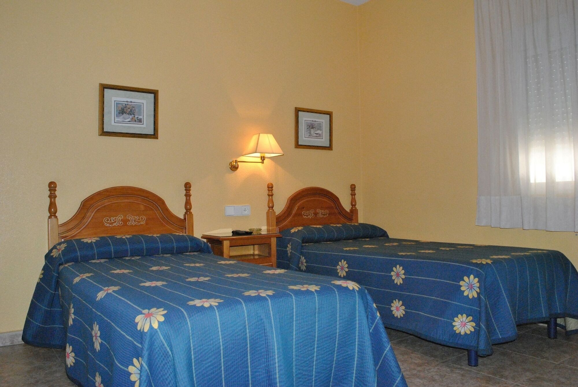Hostal Rey Teodomiro Orihuela Kültér fotó